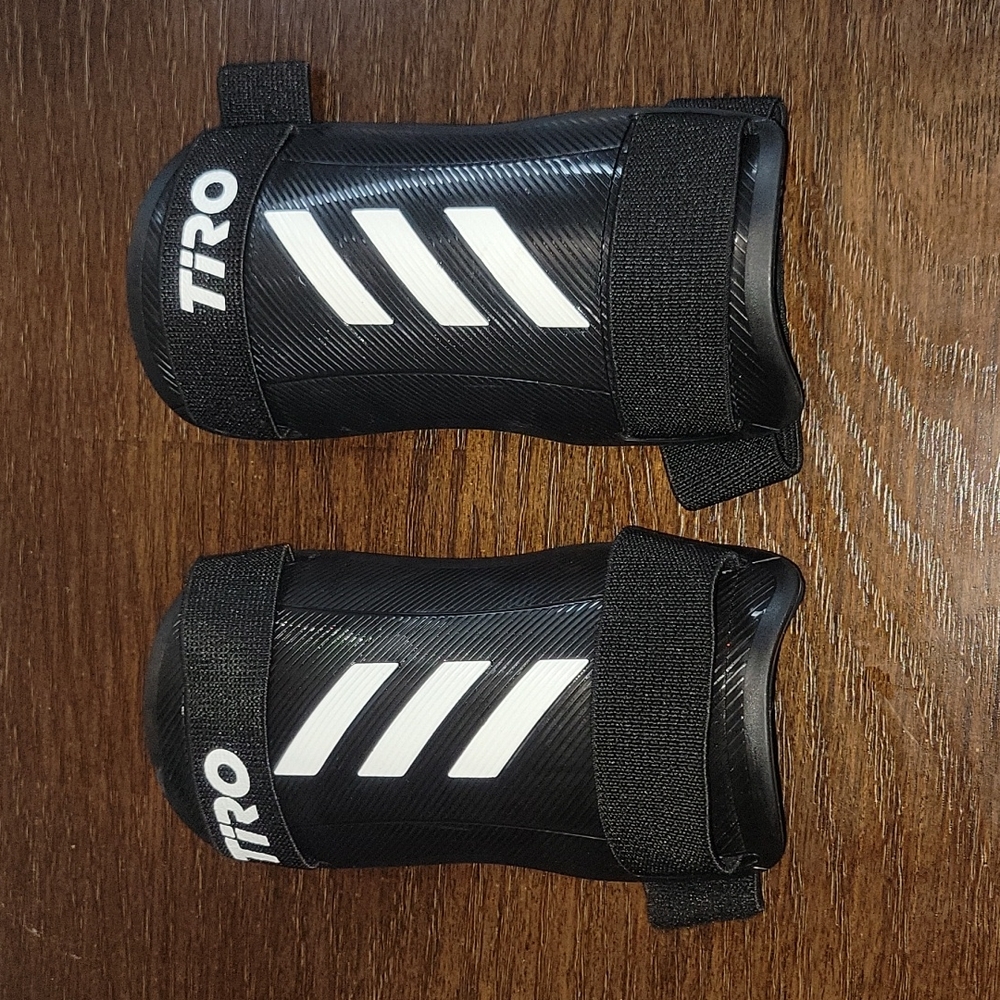 Adidas Tiro Shineguards